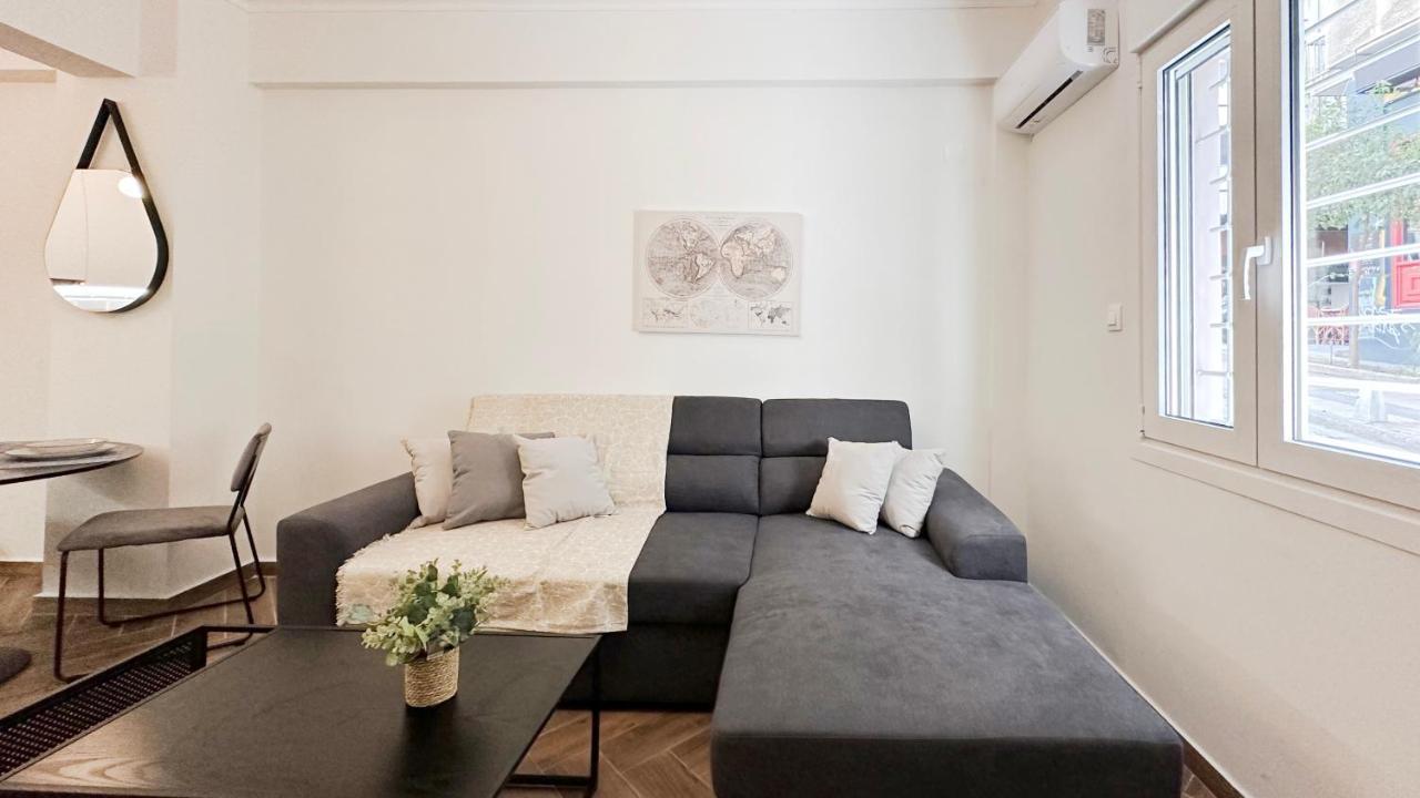 Valtetsiou Central 50Sqm Apt In Athens Lägenhet Exteriör bild